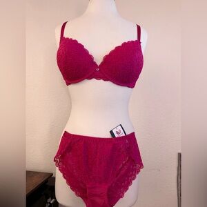 Wacoal lace underwire 32dd bra and panty set hot pink
